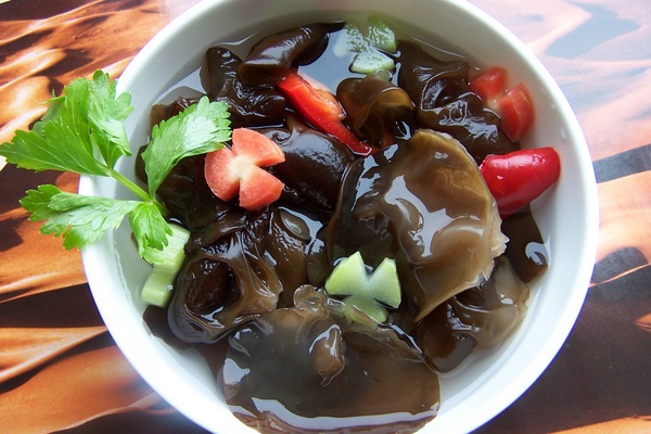 泡香菇加糖发蚝油加盐酱牛肉木耳图片
