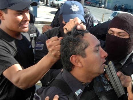 墨西哥警察局长为贩毒集团工作被逮捕